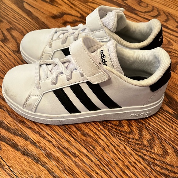 Boys adidas runners - Picture 2 of 4